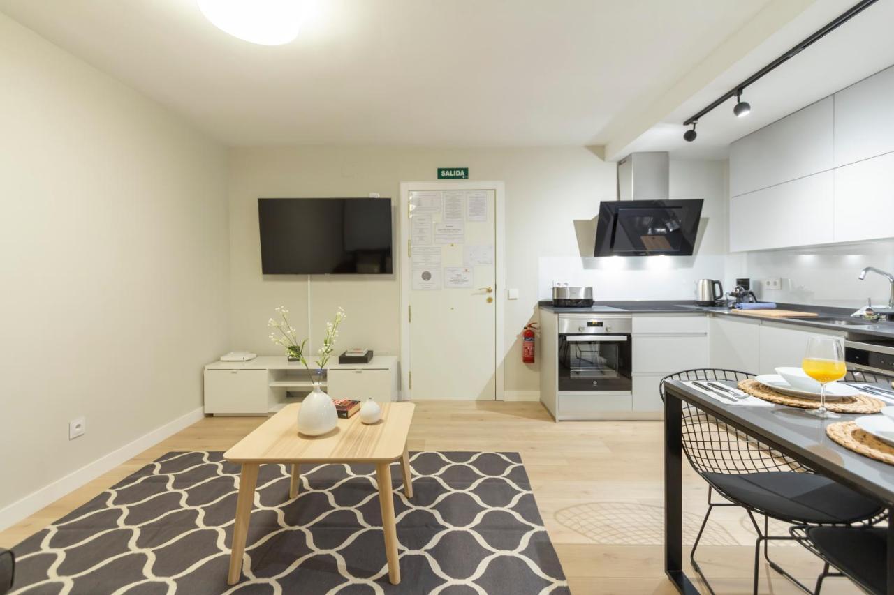 Dobohomes - Clara Del Rey Madrid Luaran gambar
